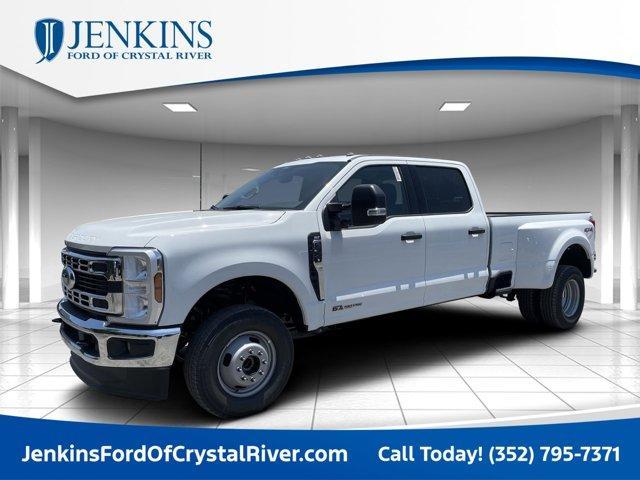 new 2025 Ford F-350 car, priced at $71,660