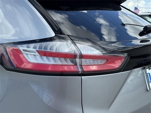 used 2022 Ford Edge car, priced at $21,889