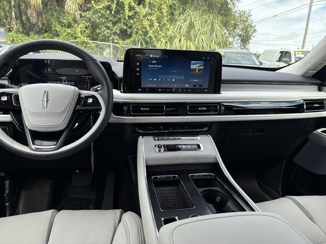 new 2025 Lincoln Aviator car, priced at $76,570