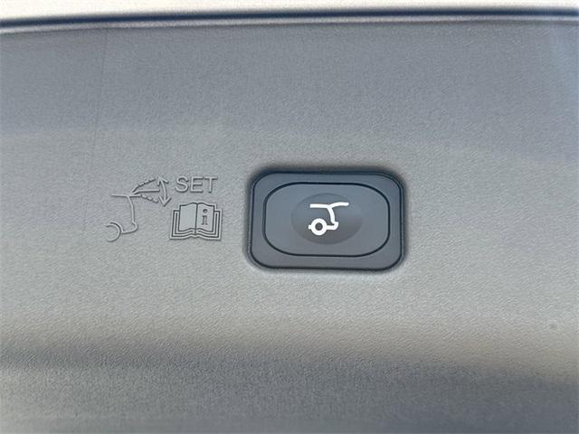 new 2025 Lincoln Nautilus car, priced at $54,485