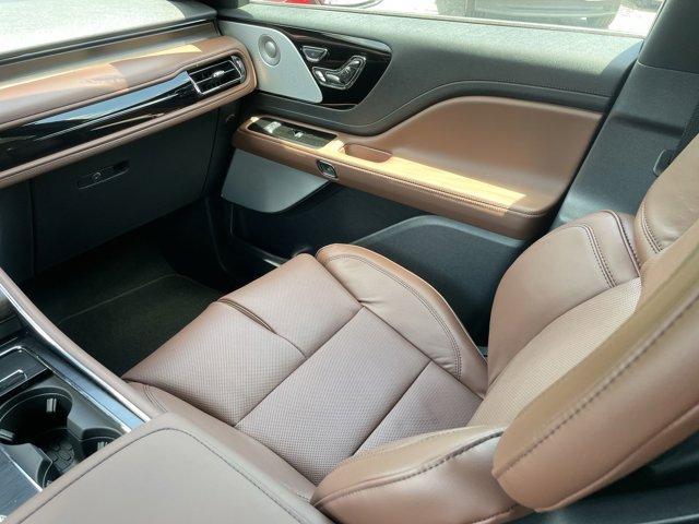 new 2025 Lincoln Aviator car, priced at $78,715