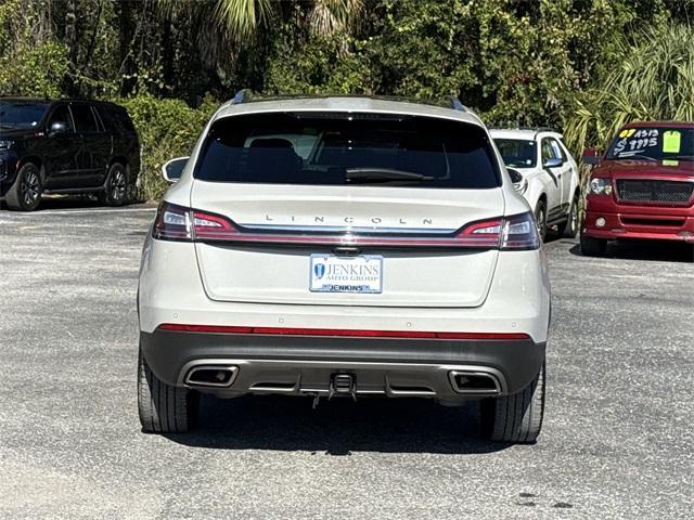used 2022 Lincoln Nautilus car, priced at $37,799