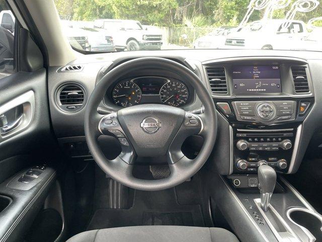 used 2020 Nissan Pathfinder car, priced at $13,999