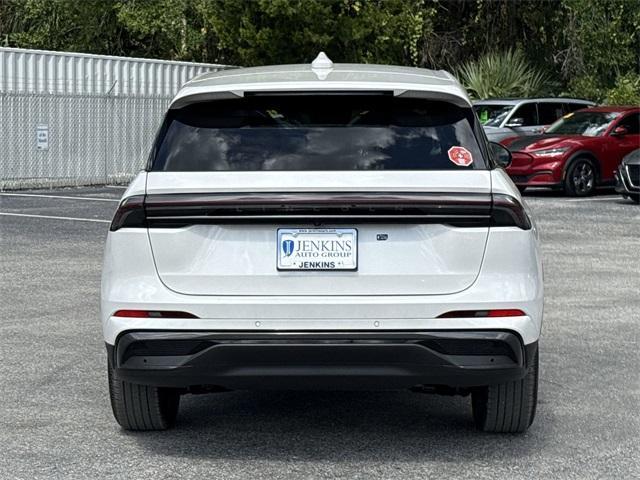 new 2025 Lincoln Nautilus car, priced at $61,785