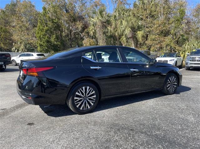 used 2023 Nissan Altima car, priced at $17,949