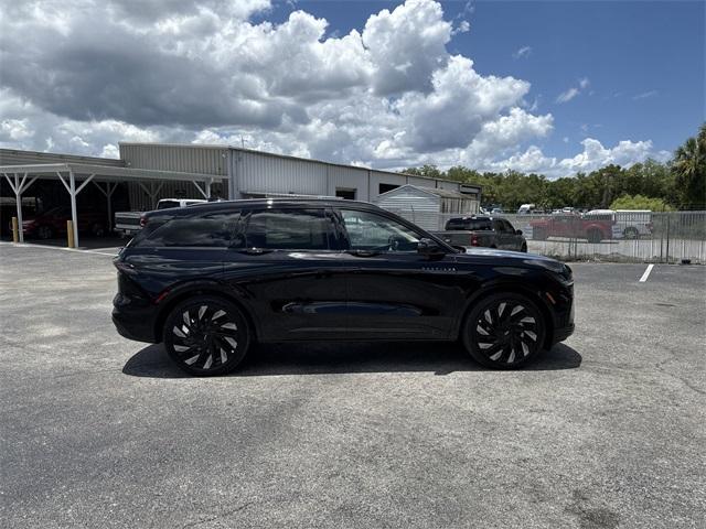 new 2025 Lincoln Nautilus car, priced at $66,705