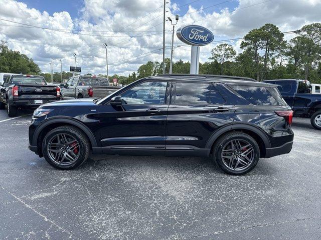 new 2025 Ford Explorer car, priced at $48,945