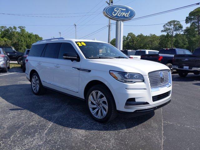 new 2024 Lincoln Navigator car, priced at $105,000