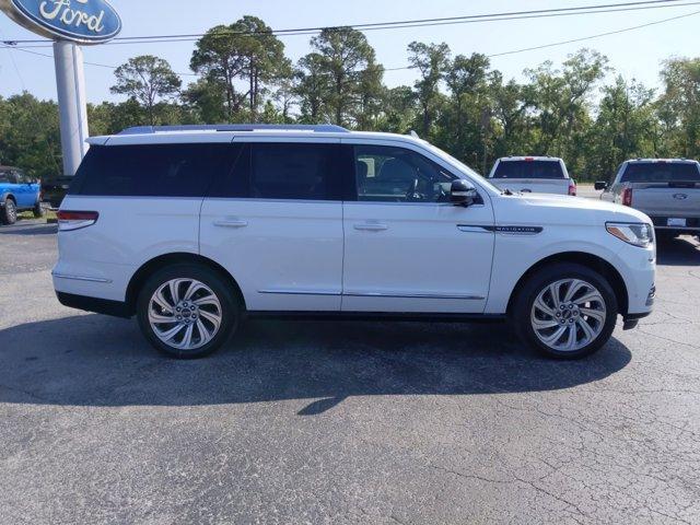 new 2024 Lincoln Navigator car, priced at $105,000