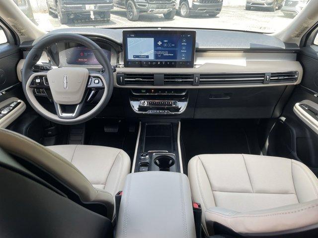 new 2025 Lincoln Corsair car, priced at $45,470