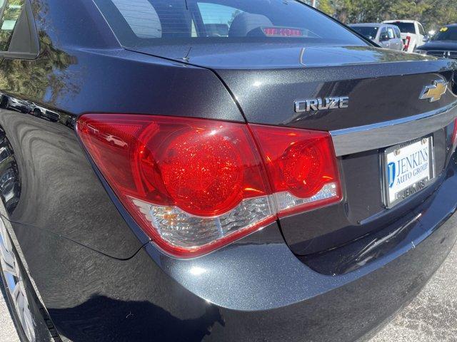 used 2016 Chevrolet Cruze Limited car, priced at $9,999