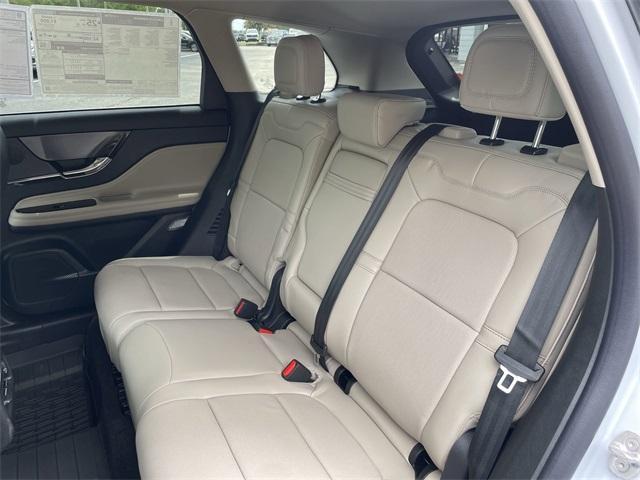 new 2025 Lincoln Corsair car, priced at $49,295