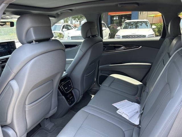 used 2021 Lincoln Nautilus car, priced at $37,987