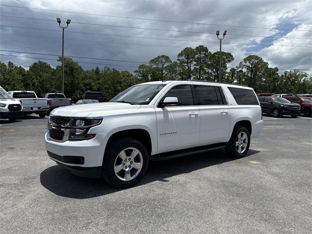 used 2015 Chevrolet Suburban car, priced at $17,494