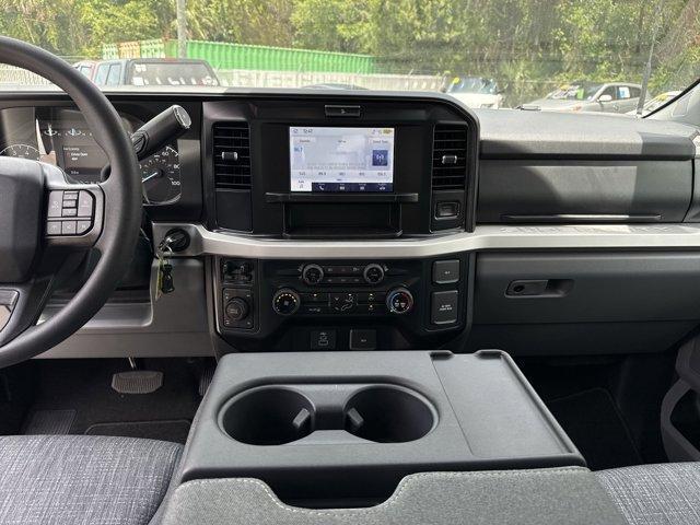 new 2025 Ford F-350 car, priced at $61,955