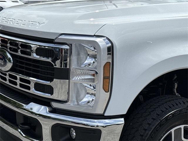 new 2025 Ford F-350 car, priced at $61,955