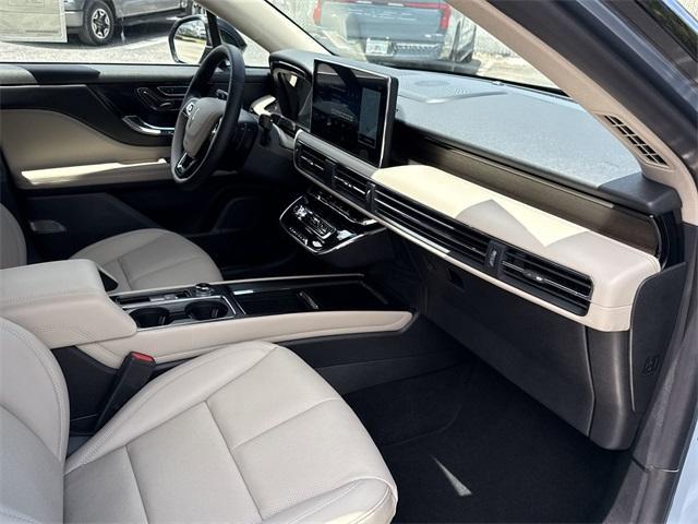 new 2025 Lincoln Corsair car, priced at $60,800