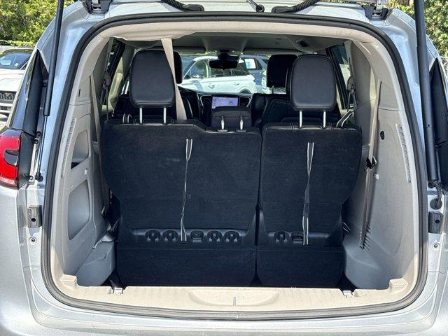 used 2024 Chrysler Pacifica car, priced at $30,401