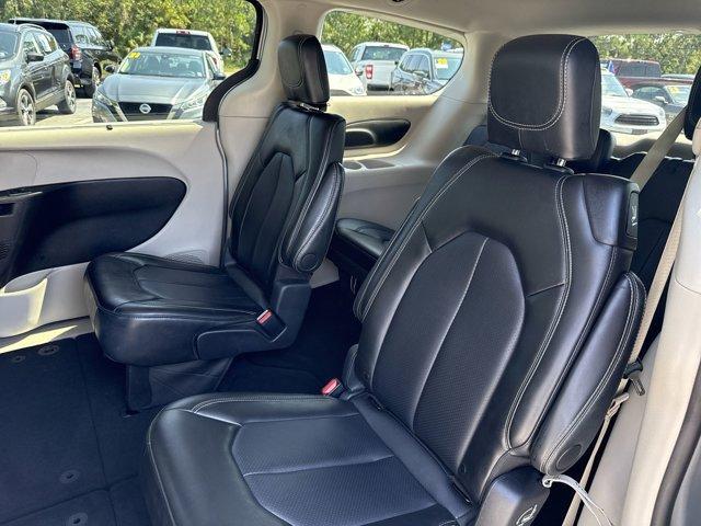 used 2024 Chrysler Pacifica car, priced at $30,401