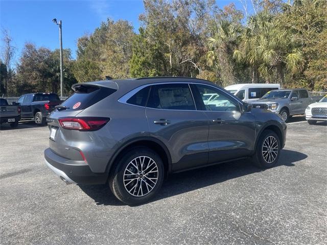 new 2025 Ford Escape car, priced at $39,895