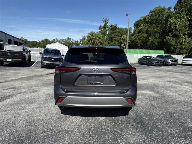 used 2021 Toyota Highlander car, priced at $37,989