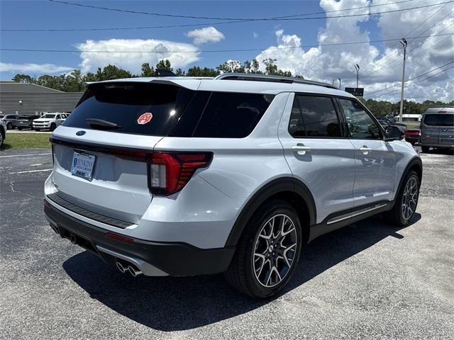 new 2025 Ford Explorer car, priced at $58,945