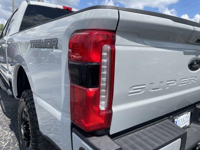 new 2025 Ford F-350 car, priced at $73,680