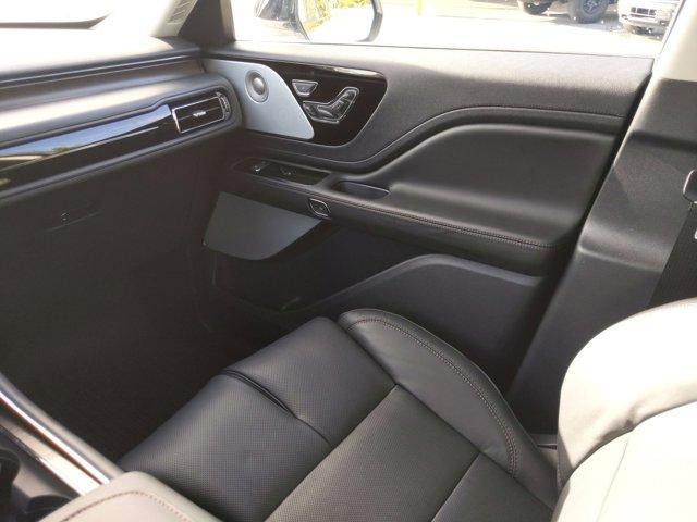 new 2025 Lincoln Aviator car, priced at $76,487