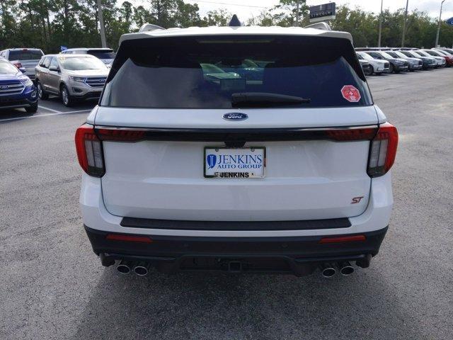 new 2025 Ford Explorer car, priced at $61,498