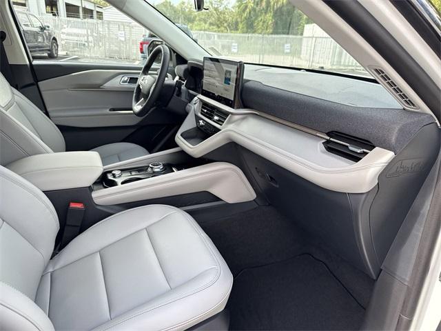 new 2025 Ford Explorer car, priced at $46,460