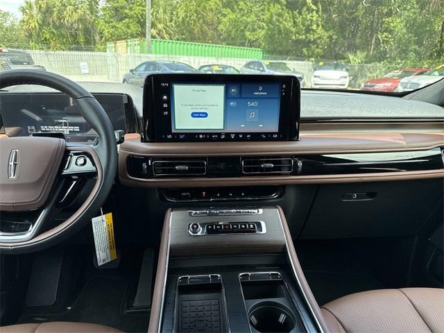new 2025 Lincoln Aviator car, priced at $72,933