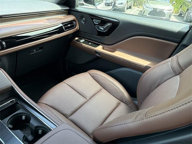 new 2025 Lincoln Aviator car, priced at $72,933