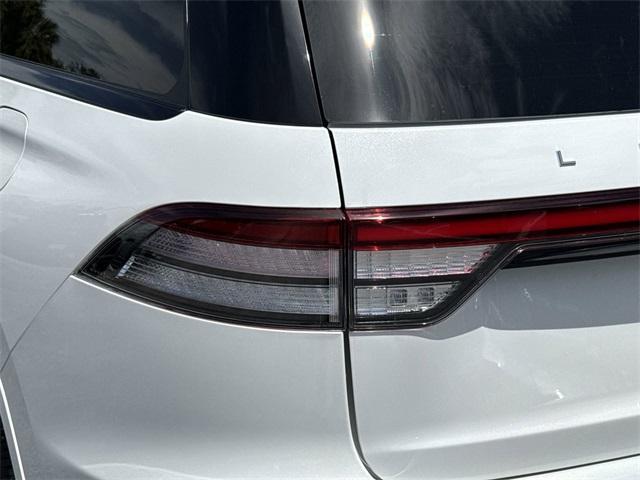 new 2025 Lincoln Aviator car, priced at $72,933