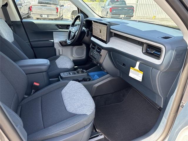 new 2025 Ford Maverick car, priced at $34,260