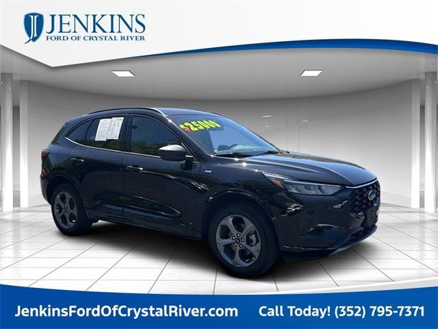 used 2024 Ford Escape car, priced at $25,966