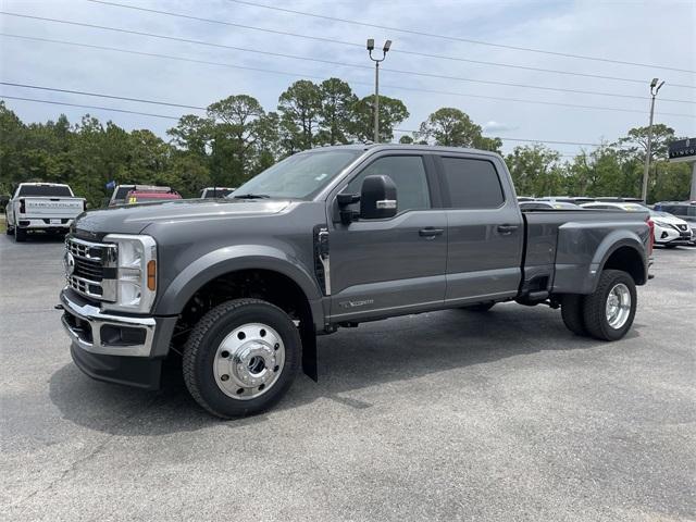 new 2025 Ford F-450 car, priced at $74,325