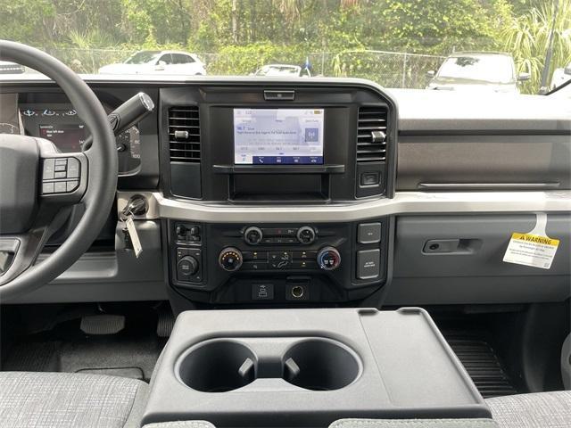 new 2025 Ford F-450 car, priced at $74,325