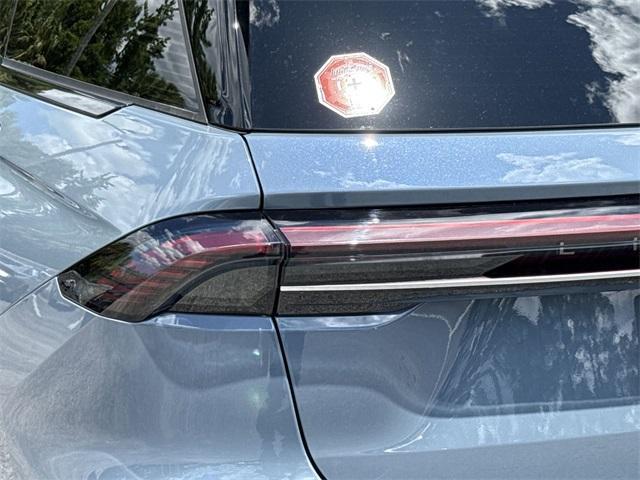 new 2025 Lincoln Nautilus car, priced at $69,910