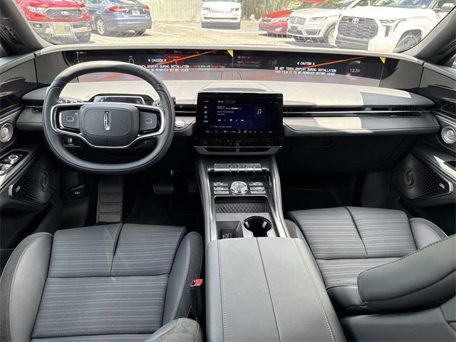 new 2025 Lincoln Nautilus car, priced at $69,910