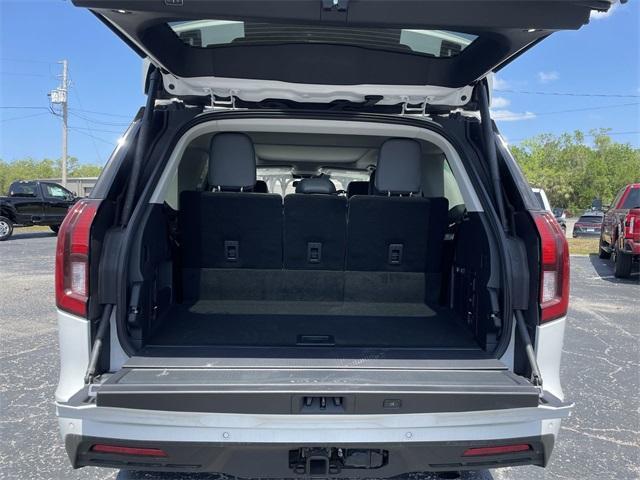 new 2025 Ford Expedition car, priced at $71,605