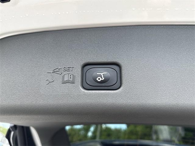 new 2025 Lincoln Nautilus car, priced at $67,455