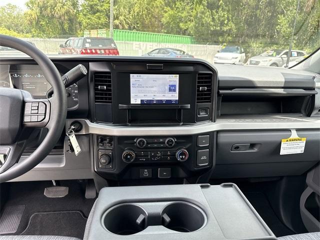 new 2025 Ford F-350 car, priced at $59,950
