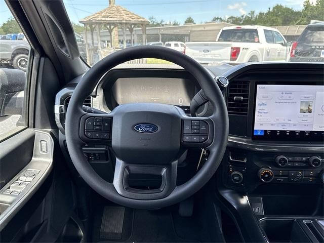 new 2025 Ford F-150 car, priced at $52,190
