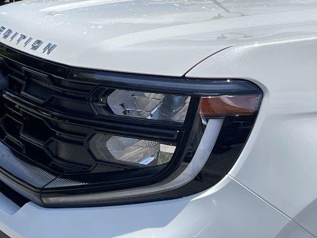 new 2025 Ford Expedition car, priced at $75,445