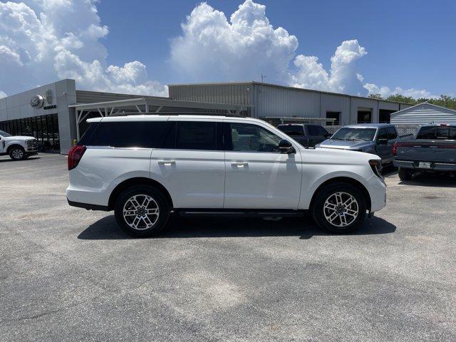 new 2025 Ford Expedition car, priced at $75,445