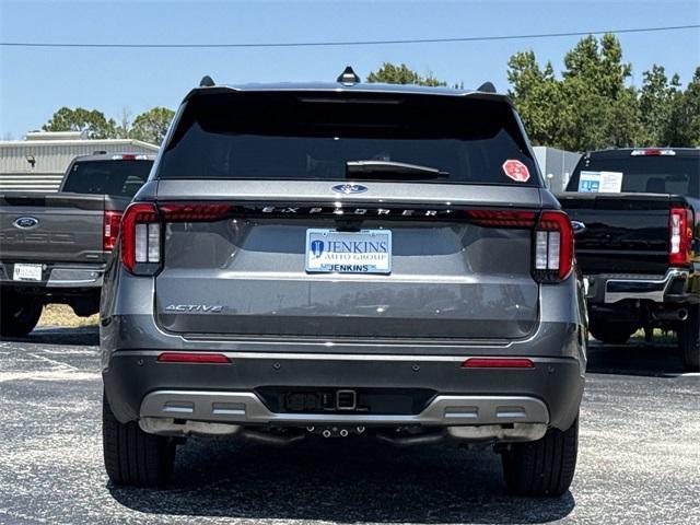 new 2025 Ford Explorer car, priced at $45,720