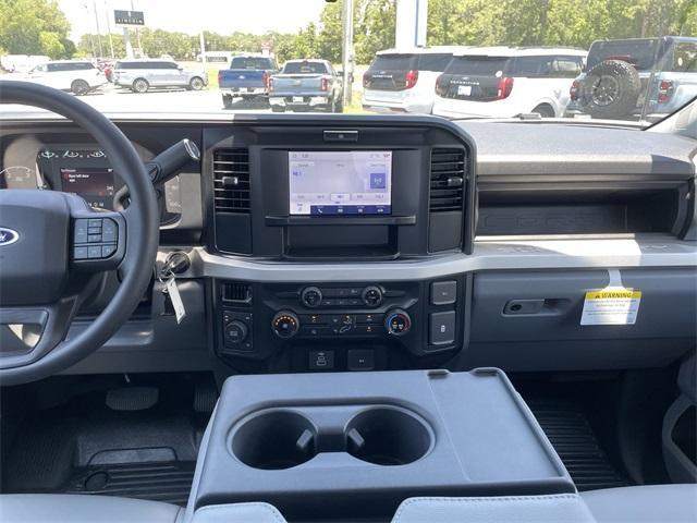new 2025 Ford F-350 car, priced at $67,675