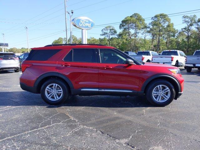 new 2024 Ford Explorer car, priced at $40,840