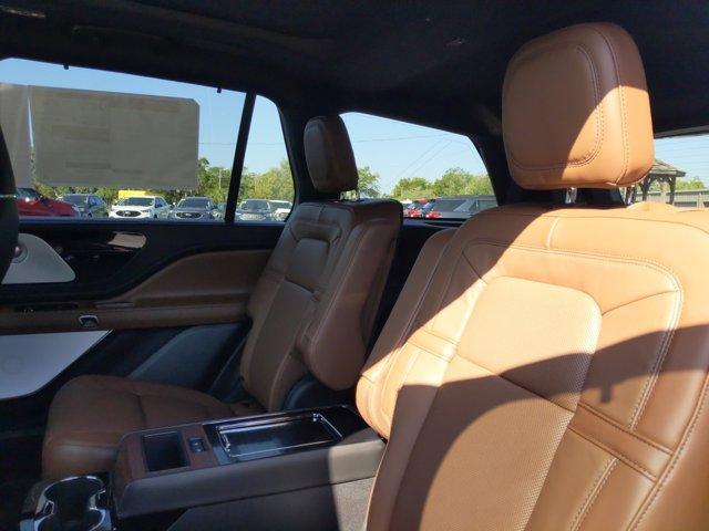 new 2024 Lincoln Aviator car, priced at $71,680