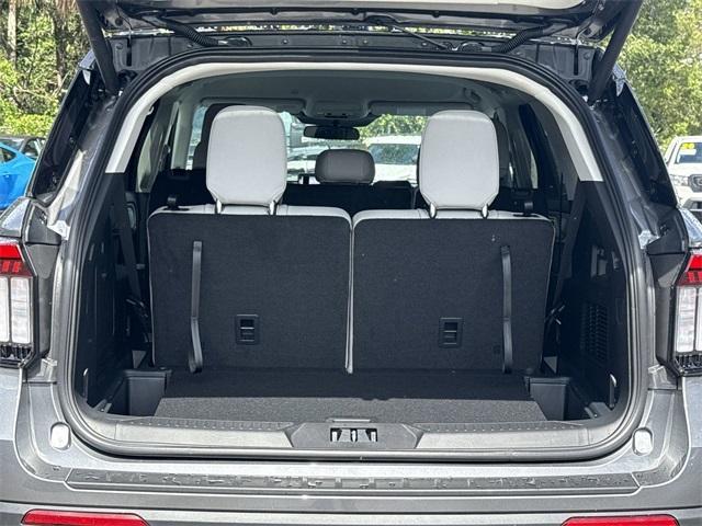 new 2025 Ford Explorer car, priced at $45,665